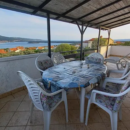 Slavica Apartment Kornic